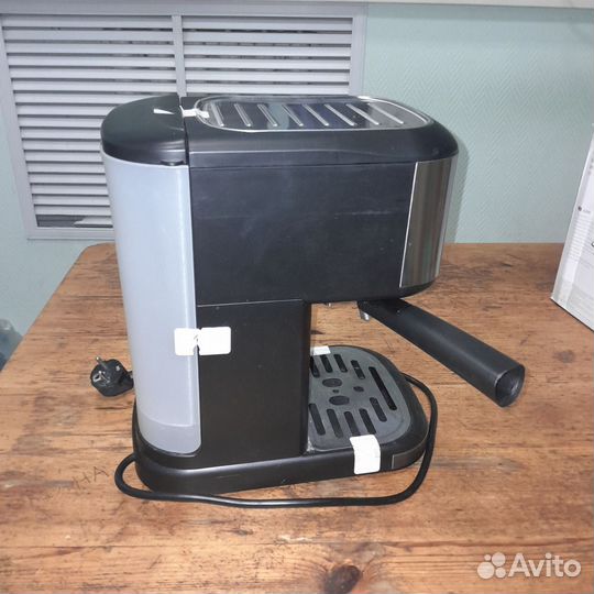 Кофеварка hyundai