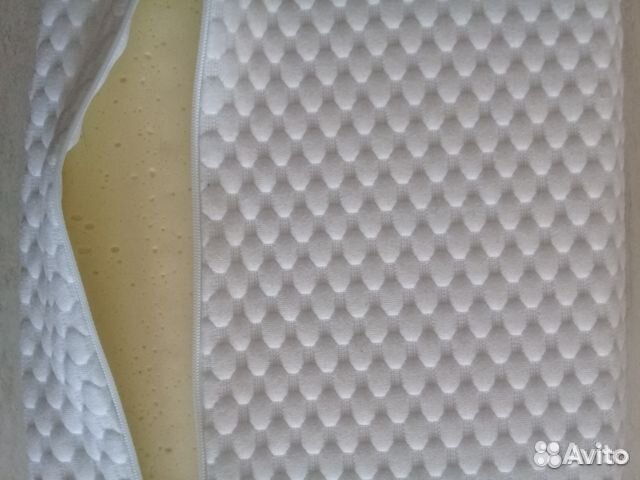 Подушки новые - ортопедическая и обычная