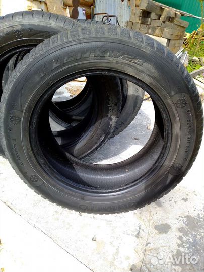 Kumho I'Zen KW23 225/60 R17 99H