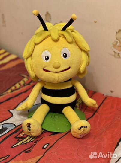 Иртерактивная пчелка майя