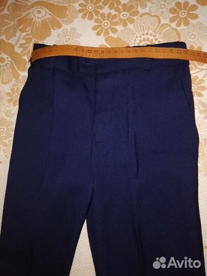 Костюм на мальчика тройка 92см