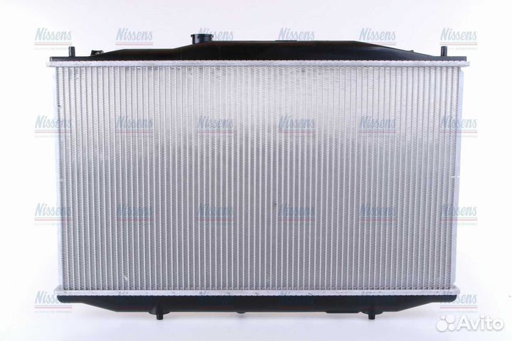 Радиатор двигателя honda accord 03