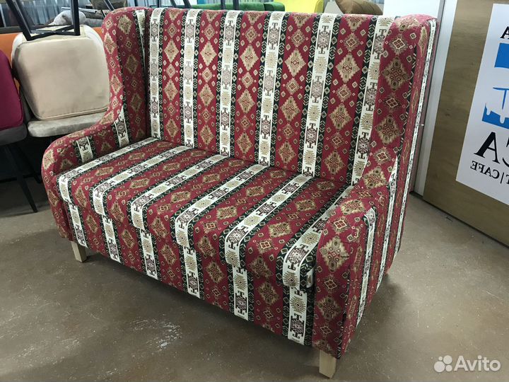 Диваны для ресторанов оптом