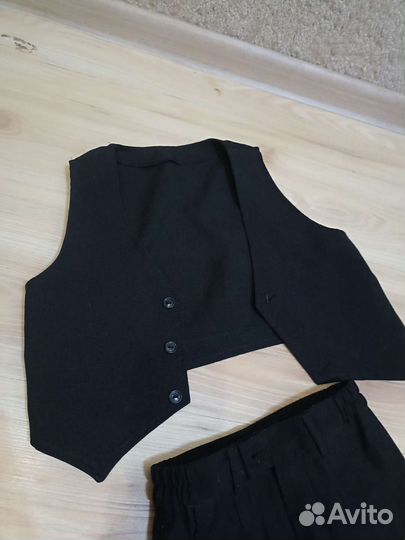 Костюм двойка на мальчика жилет+брюки