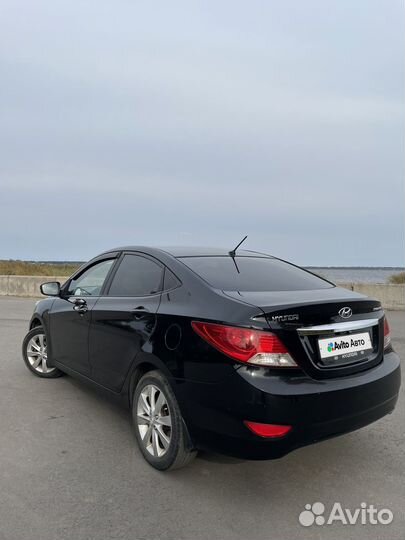 Hyundai Solaris 1.6 AT, 2012, 171 000 км