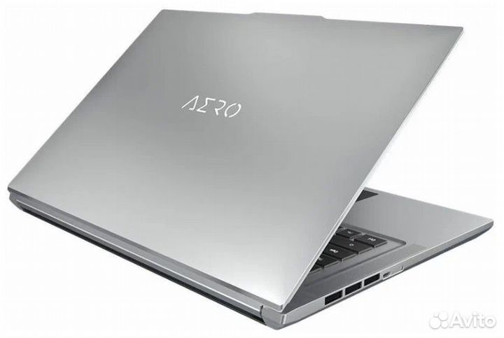 Ноутбук Gigabyte aero 17 XE5 Core i7 12700H/DDR5 3