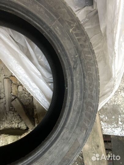 Bridgestone Dueler H/P Sport 215/60 R17