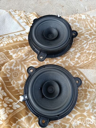 Штатная магнитола LADA vesta и колонки