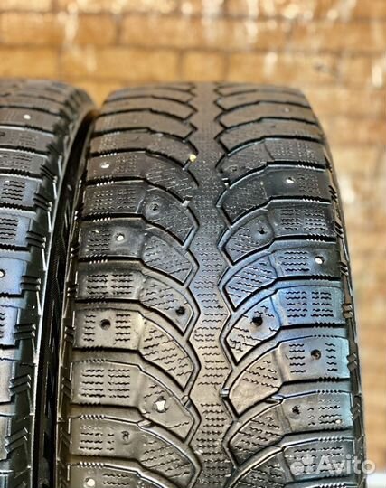 Bridgestone Blizzak Spike-01 185/65 R15