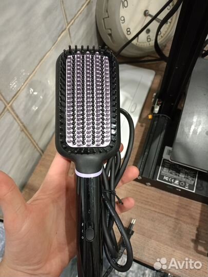 Расческа-выпрямитель Philips bhh880