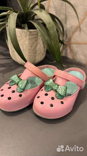 Crocs C11