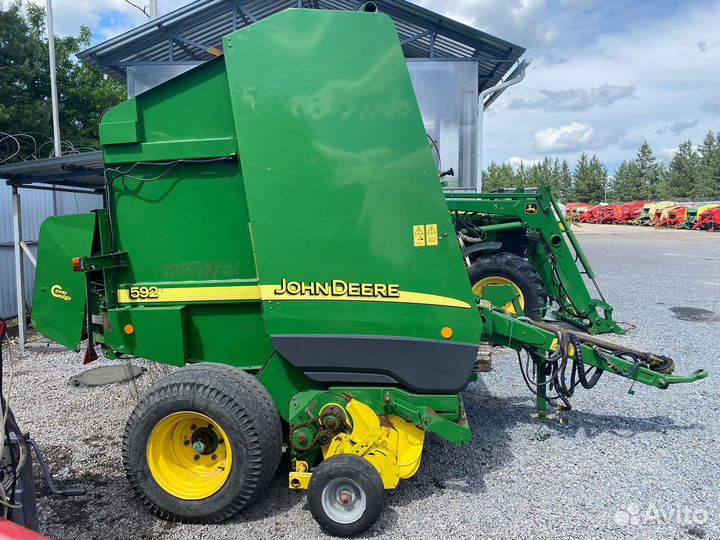 Пресс-подборщик John Deere 592, 2004