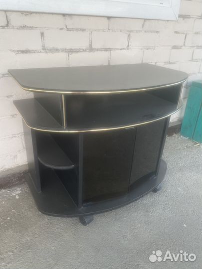 Тумба под телевизор