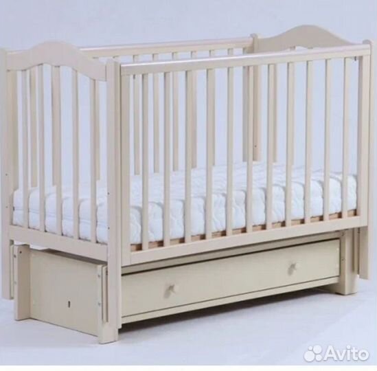 Кроватка-маятник Лель+матрас+подушки-борты.Привезу