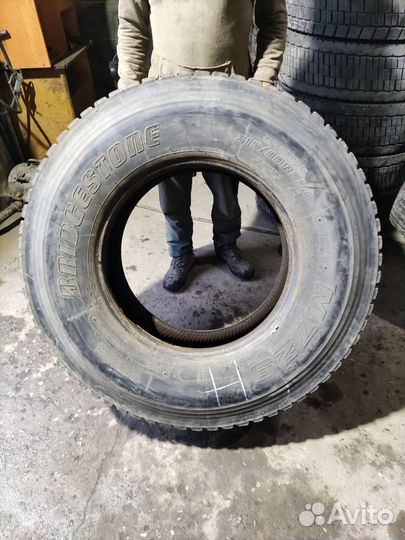 Грузовая шина бу 315 80 R22.5 Bridgestone