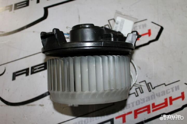 Моторчик печки toyota daihatsu subaru BB boon luminas COO DEX passo sette M401F M401S M402S M411F M4