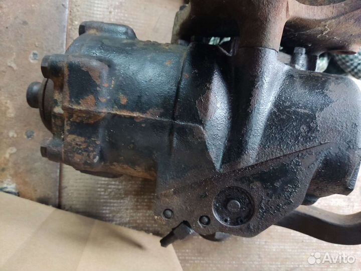 Рулевой редуктор mercedes 609 811 LS3