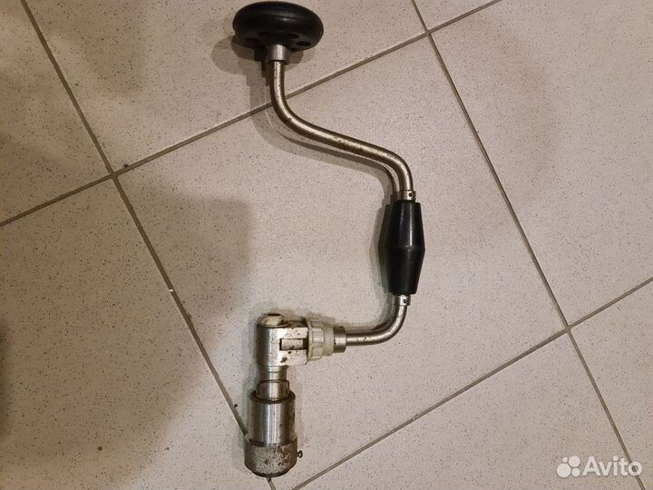 Ручной коловорот дрель