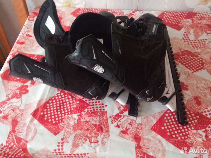 Коньки мужские 46 размер