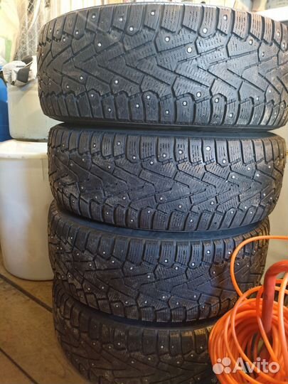 Колёса в сборе Pirelli Ice Zero 225/65 R17