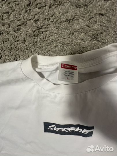 Футболка supreme