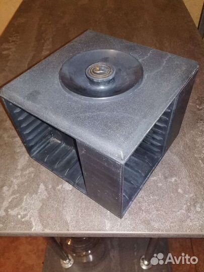 Аудио кассеты и подставка