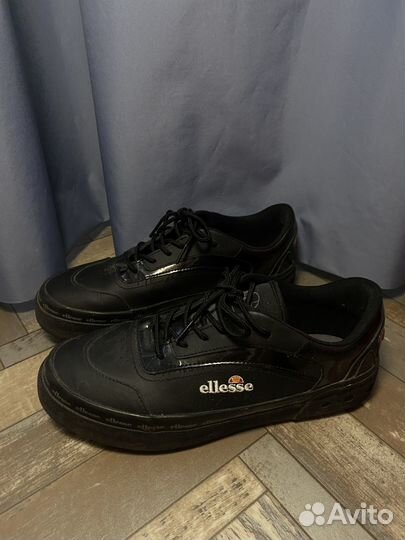 Кроссовки женские Ellesse