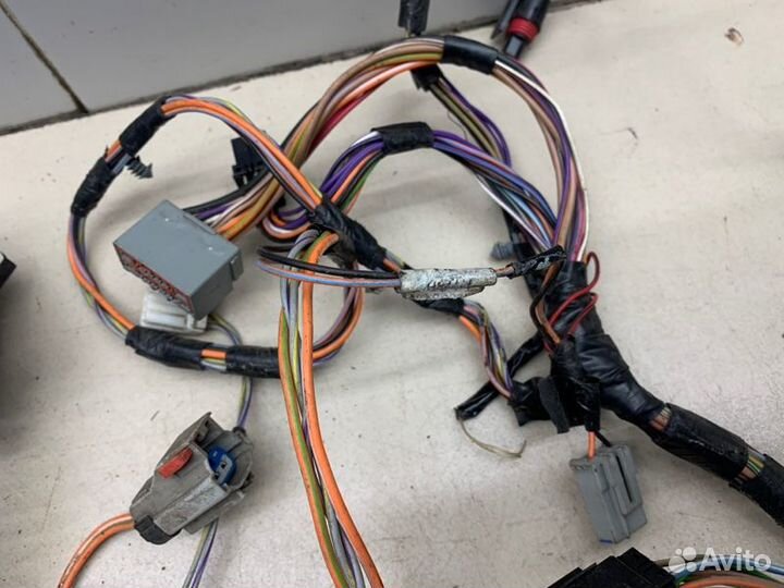 Проводка двери передняя правая Chrysler Pacifica