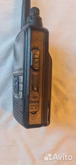 Рация Icom ID-51