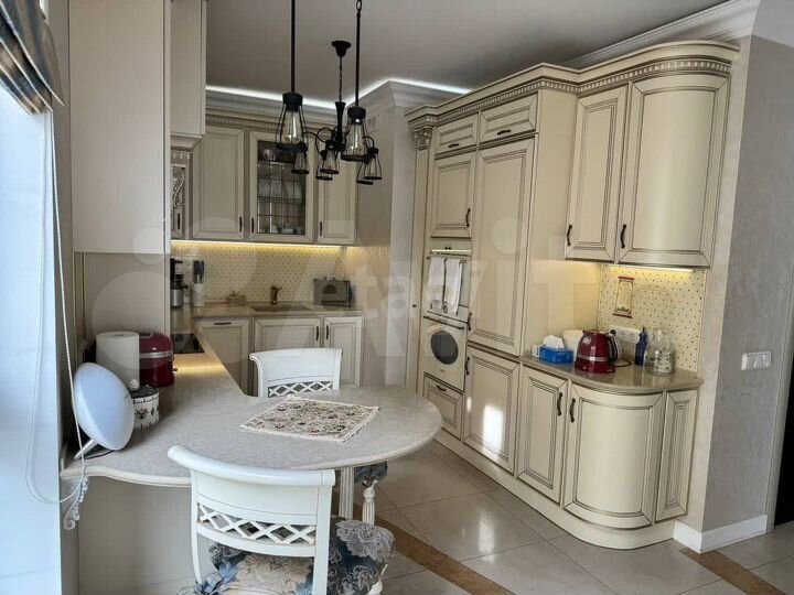 2-к. квартира, 70,7 м², 24/24 эт.