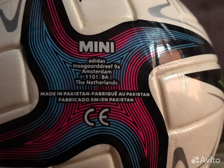 Футбольный пляжный мяч adidas conext mini 21