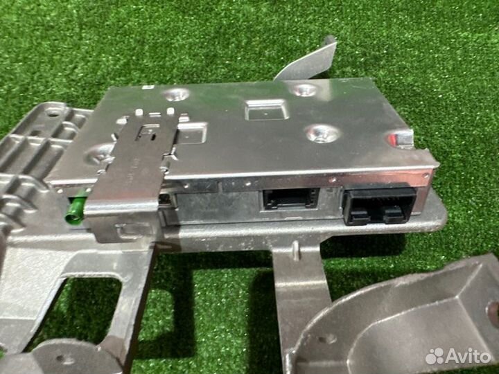 Усилитель звука Audi A6 C6 Quattro седан 3.2 2007