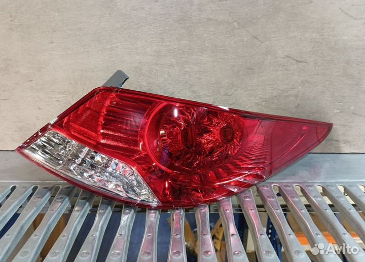 Фонарь задний hyundai solaris 2010-14