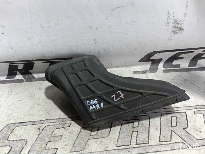 Воздухозаборник Audi A4 Allroad B8 2.0 CDN 2010