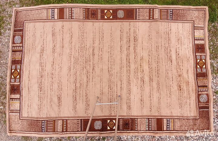 Шерстяной ковёр в идеальном состоянии 4.0 х 2.5 м