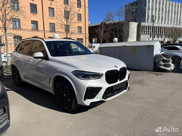 BMW X5 4.4 AT, 2022, 3 500 км