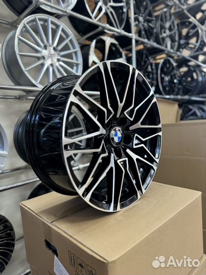 18/5/120 818 M-style на BMW 3 F30 BMW 4 F32 BMW 5