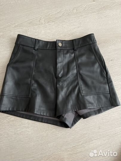 Шорты из экокожи