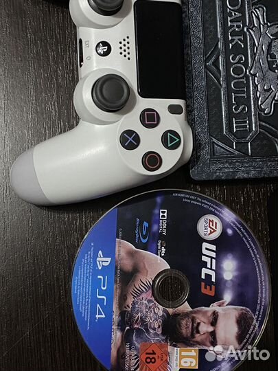 Sony PS4 Slim 1tb + 2 геймпада и UFS-3