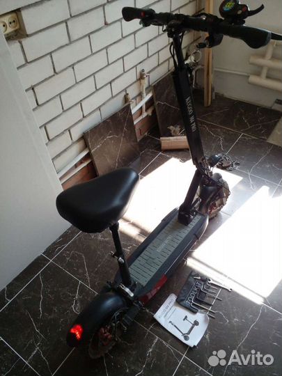 Самокат электро Куго М 4 pro 600 Вт 18 Ампер