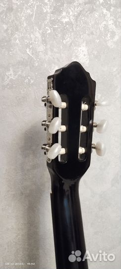 Классическая гитара Veston 4/4