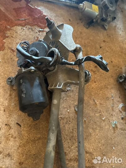 Трапеция дворников Mitsubishi dimante f31A