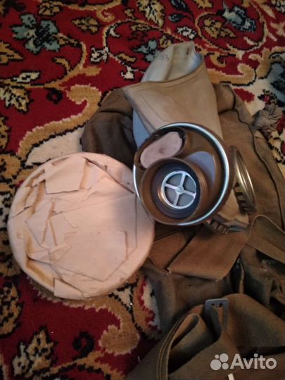 Противогаз