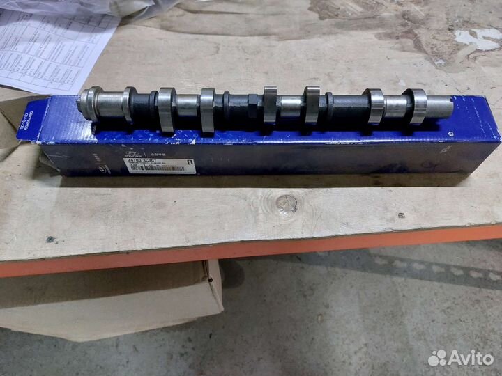 Новый выпускной распредвал Hyundai IX55 оригинал