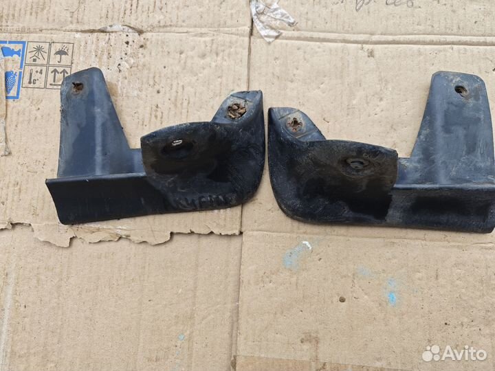 Брызговик задний hyundai accent