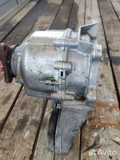 Продам раздатку на BMW x3 ATC45L