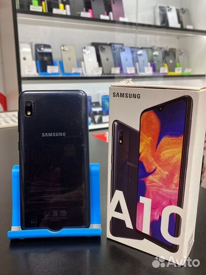 Samsung Galaxy A10, 2/32 ГБ