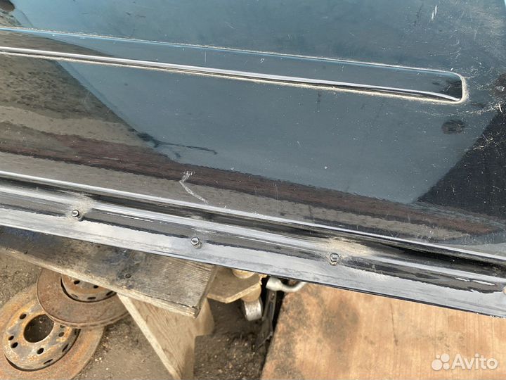 Дверь Audi A4 B7 передняя правая черная