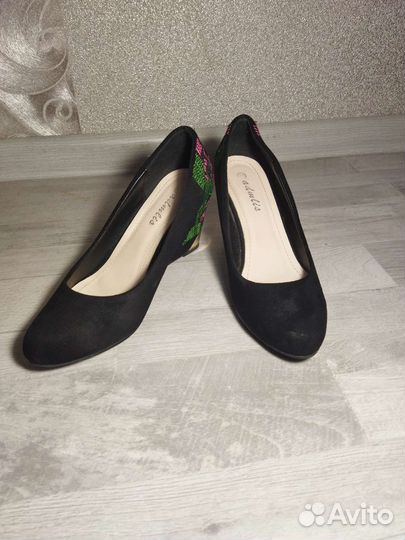 Туфли женские