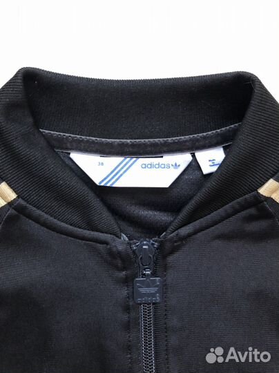 Спортивный костюм женский